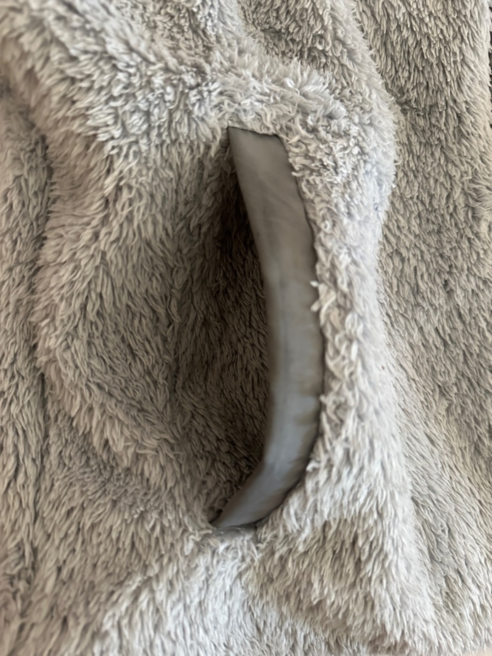 Patagonia Women’s Los Gatos Fleece Full Zip High Collar Vest - Picture 6 of 13